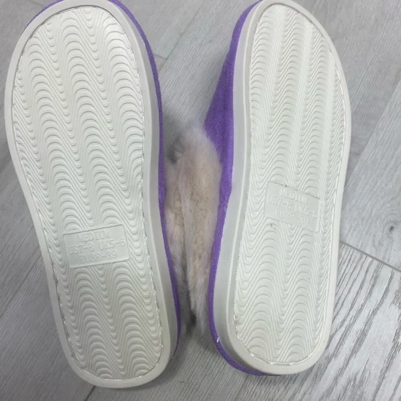 Cozy Lilac Women's Slippers with Faux Fur Lining - Picture 3 of 5